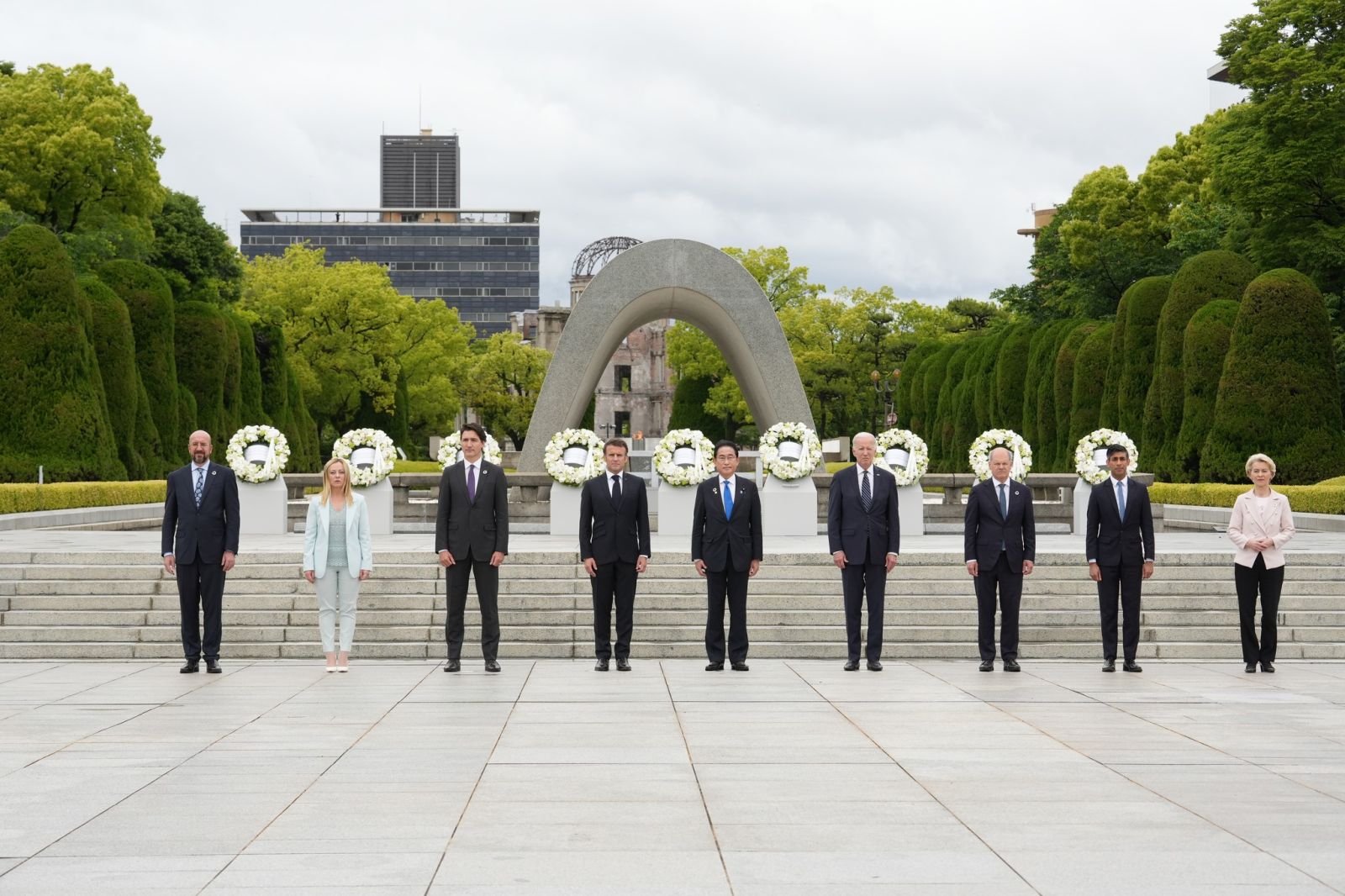 G7