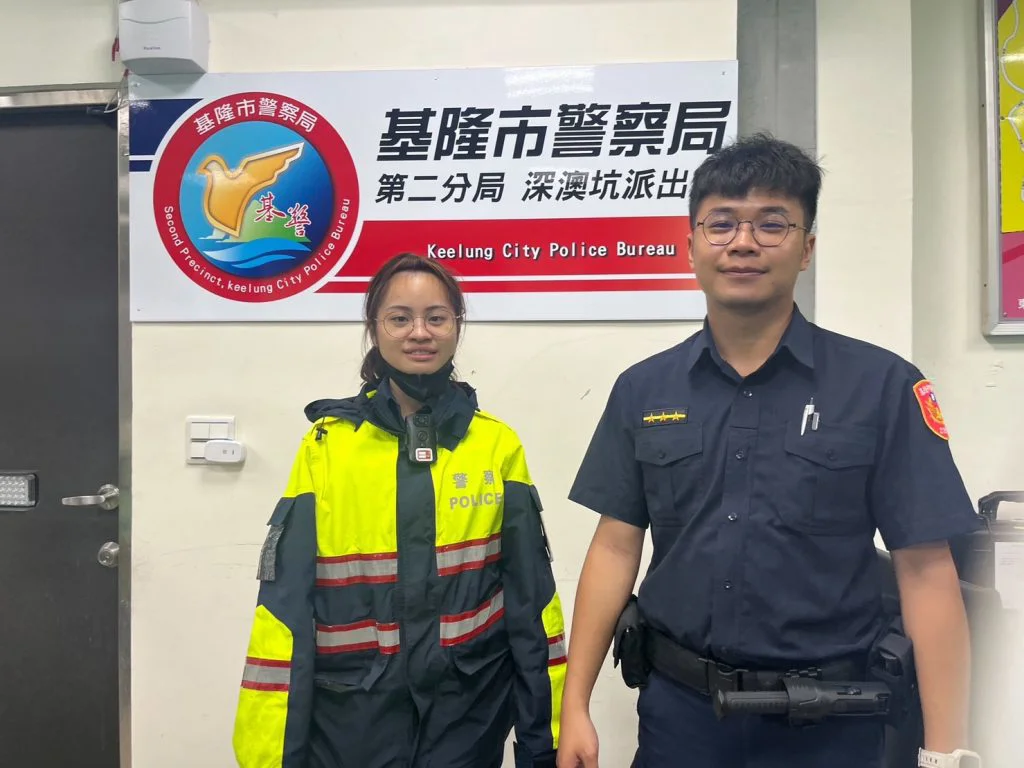 施工圍籬柵欄散落 | 基警排除維護交安