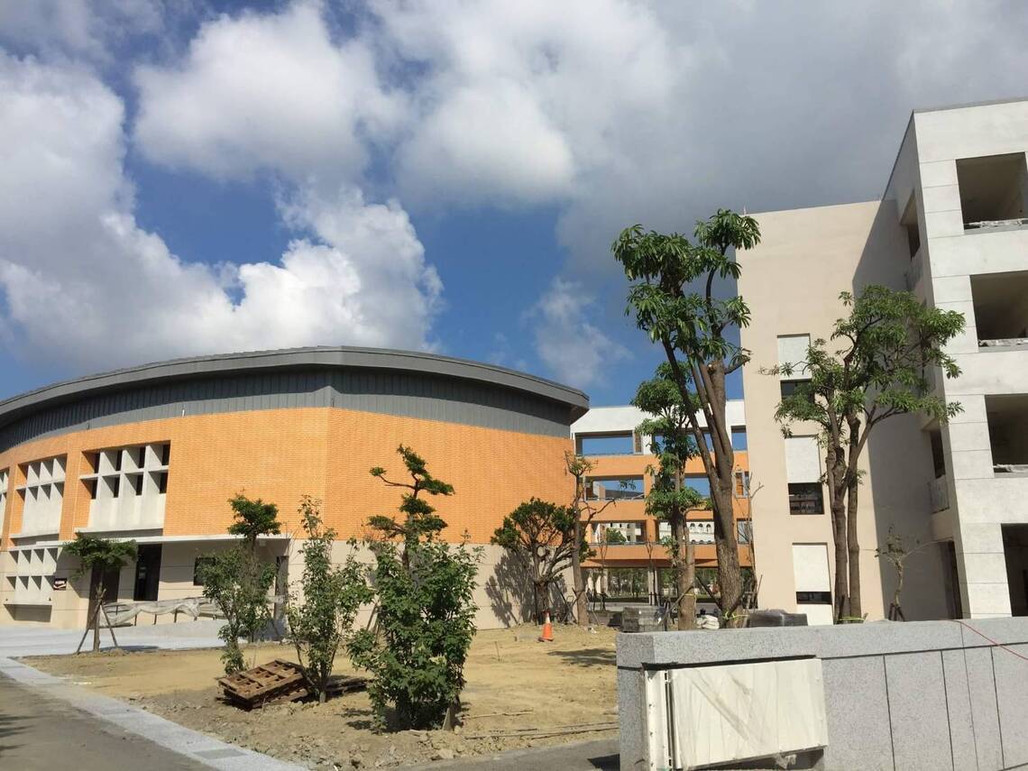 漾新聞|高雄市三級學校校長今交接 14位新任、56位調任還有10位退休 校長們分享道別滿滿祝福