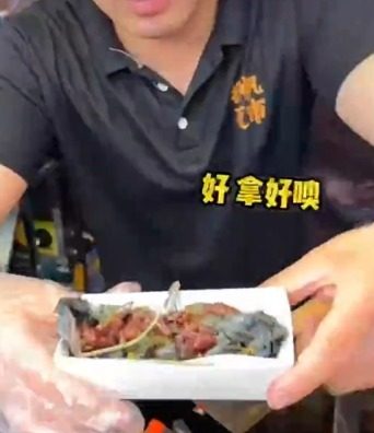 夜市驚見「爆炒鵝卵石」 老闆曝吃法 螢幕擷取畫面 867 e1686041120626