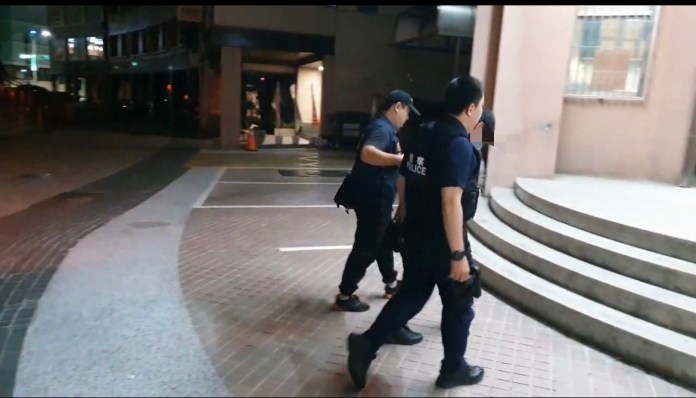 六合夜市香腸攤老闆娘倒垃圾 辛苦錢被偷光 警2H逮賊 70 3C27349F 9F97 494D B12C CDB1D4FC3C3B | 社會 社會 記者爆料網