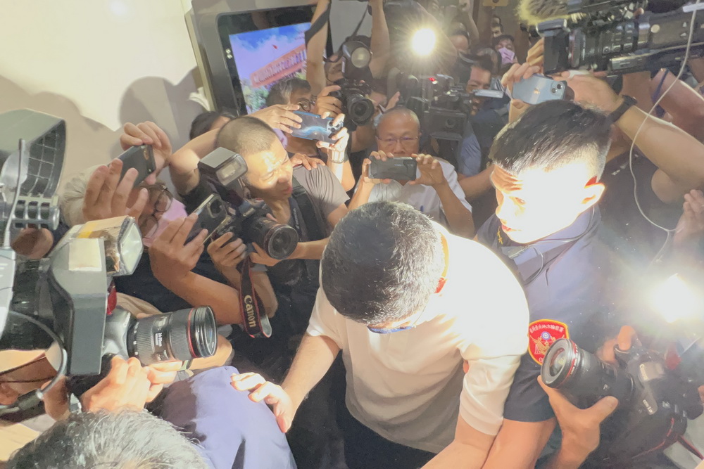 被提告性侵　藝人NONO首度到案50萬交保 301