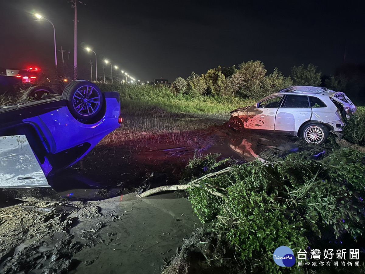 嘉義縣東石鄉龍港村縣道166線與嘉7線路口昨晚發生死亡車禍，造成39歲蔡姓駕駛傷重身亡／陳致愷翻攝