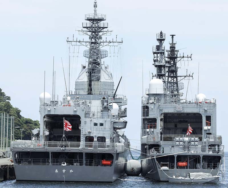 停泊在日本軍港𥚃神盾艦。圖/師大教授朱文增提供