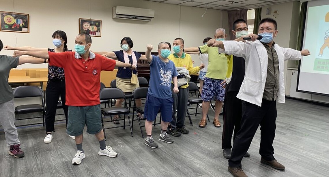 憨兒習練八段錦 運動強身提升免疫力