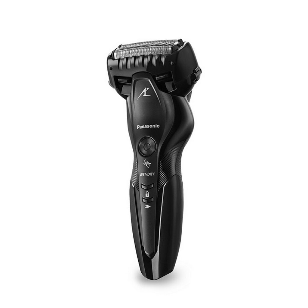 【Panasonic國際牌】日本製乾濕兩用電動刮鬍刀ES-ST2S-K,即日起-8/8活動價2,988元。