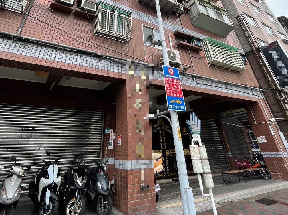 疑不滿社區管委會 43歲莽漢刀傷61歲鄰人 252 疑不滿社區管委會 43歲莽漢刀傷61歲鄰人 251