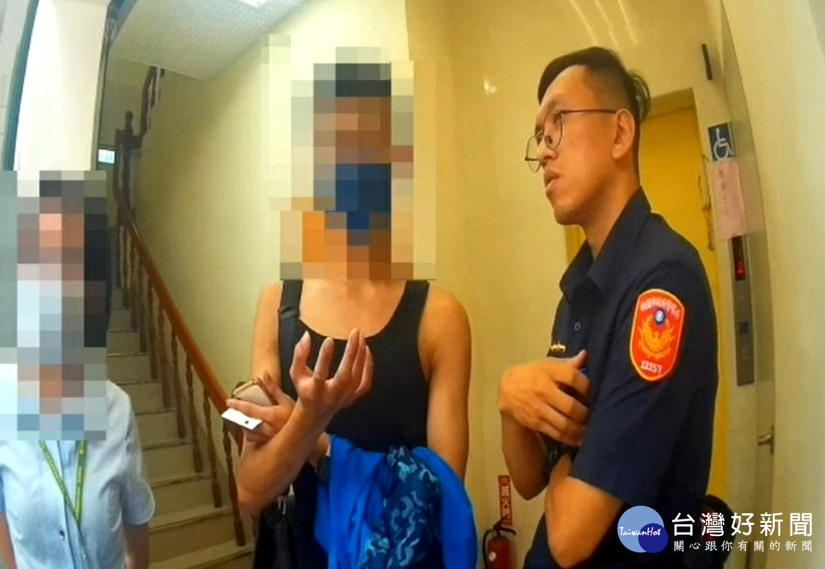 蘆竹分局員警阻止網路交友詐騙。