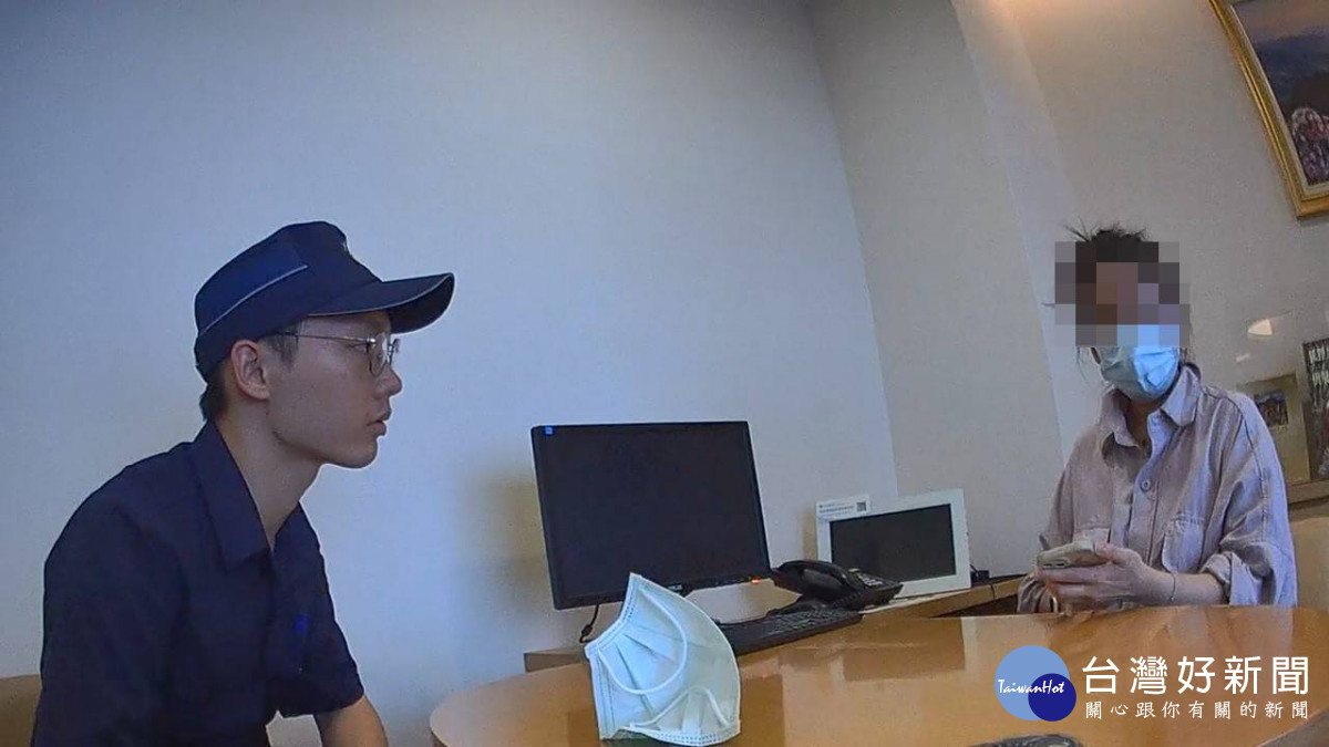 員警不停勸說,被害人才相信自己差點掉進詐騙陷阱成為車手,隨即放棄辦理帳戶。<br /><br /> <br /><br />