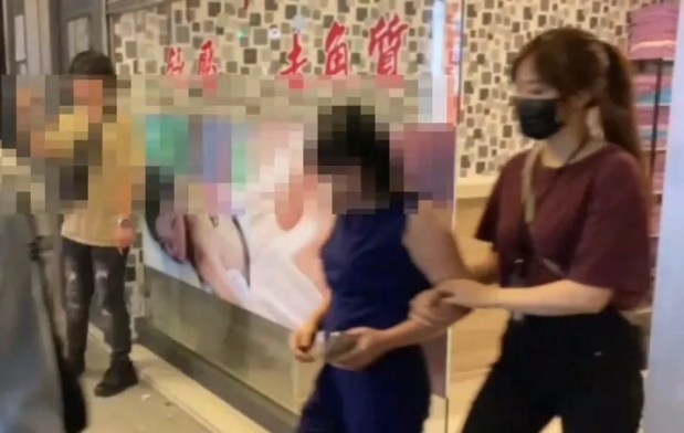 按摩SPA養生館1300加值「手排」服務 警破門當場查獲辦事男女 65 612 2 e1691314631405 | 社會 社會 記者爆料網
