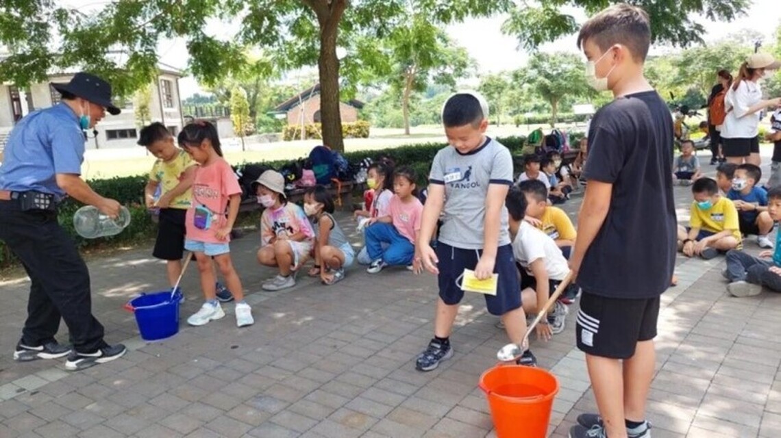 台南水道物館營隊教導淨水