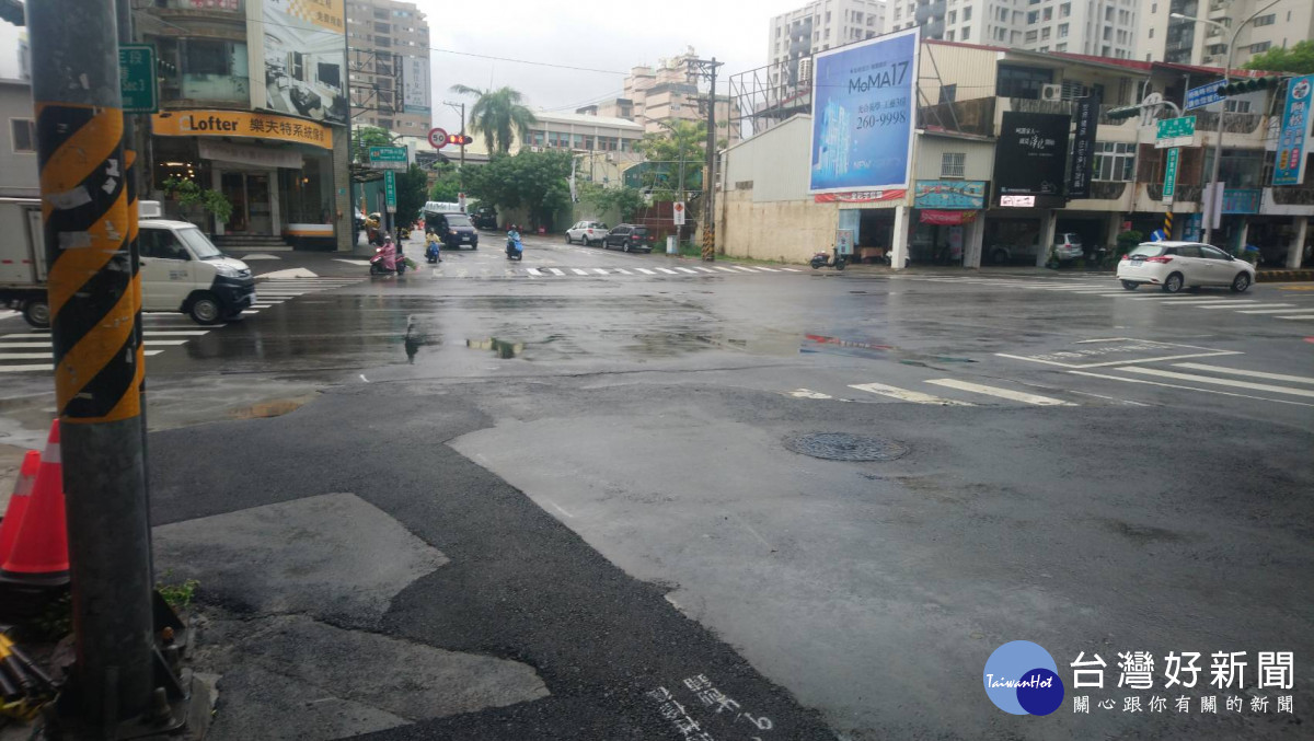 東區自由路及東門路口已快速退水