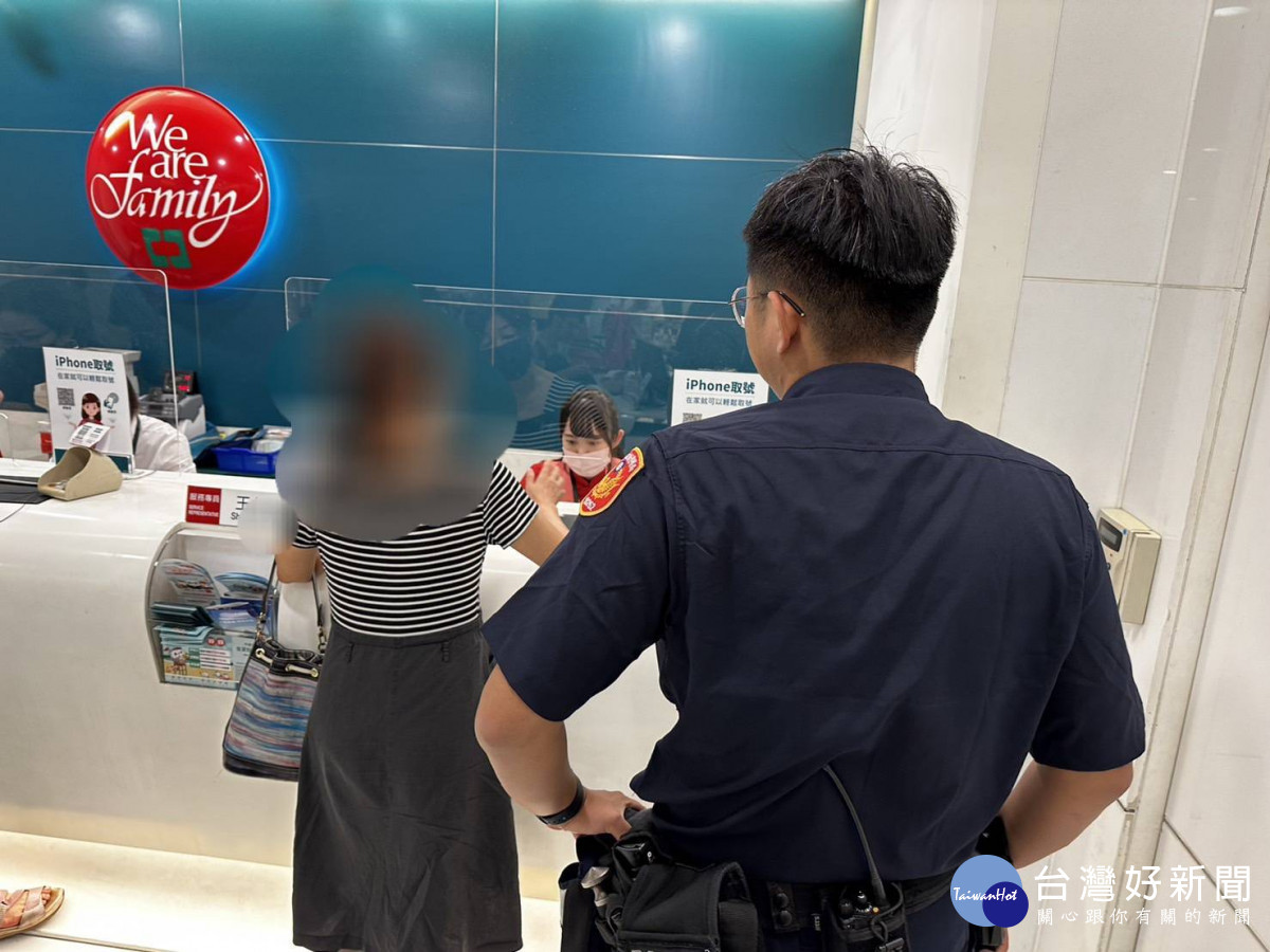 女臨櫃要匯還工程款45萬，警及時苦勸暫打消匯款念頭。