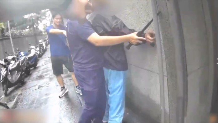 汐止計程車怪盜 砸破10車窗得手4萬餘連娃娃機零錢箱也不放過 75 314 1 | 社會 社會 記者爆料網