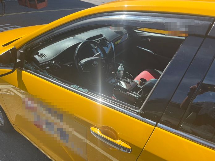 汐止計程車怪盜 砸破10車窗得手4萬餘連娃娃機零錢箱也不放過 71 311 4 | 社會 社會 記者爆料網