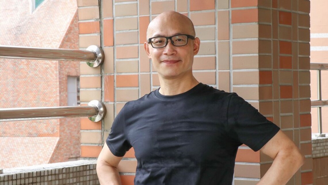 世新英語系主任為學生開Podcast　濃縮英美文學獲四大平台青睞