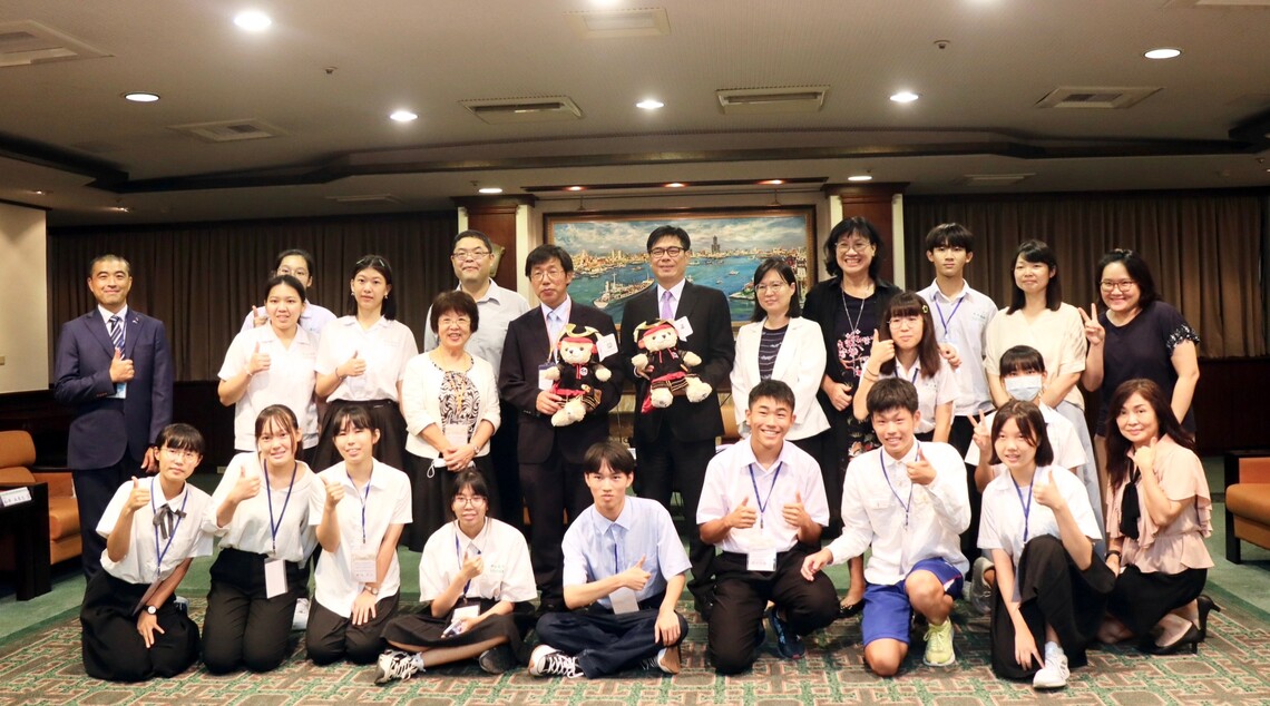 漾新聞|日本三重縣津高校拜會陳其邁市長感謝致贈香蕉延續臺日友好情誼情誼
