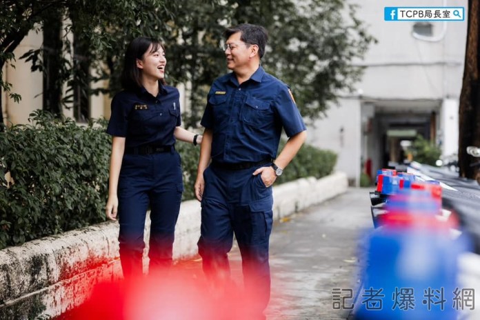 美女警實習與父親同分局 父女照曝光網喊「岳父」 67 TCPB 局長室 臉書 | 生活 生活 記者爆料網