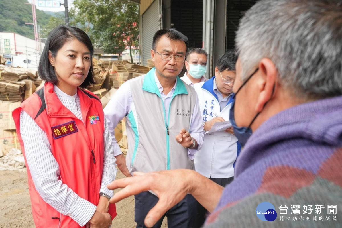 許縣長向陳吉仲部長反應台大實驗林承租戶請納入農業天然災害救助對象。（縣府提供）