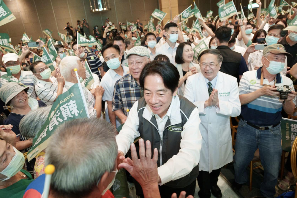 【藍蝴蝶專欄】兩岸論述互換？「台獨金孫」跨足KMT領域 「厚友誼」沿用小英路線 295