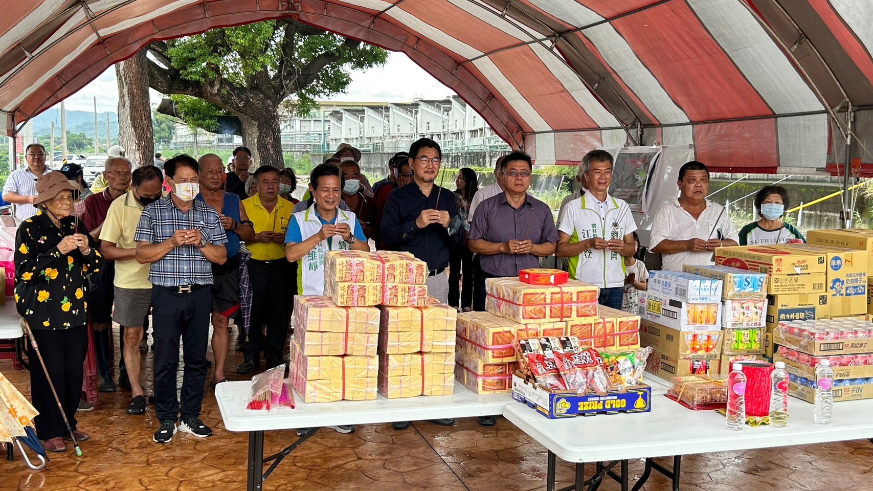 大埔溪榴中護岸改善工程舉行動工儀式。(記者 趙靜姸翻攝)