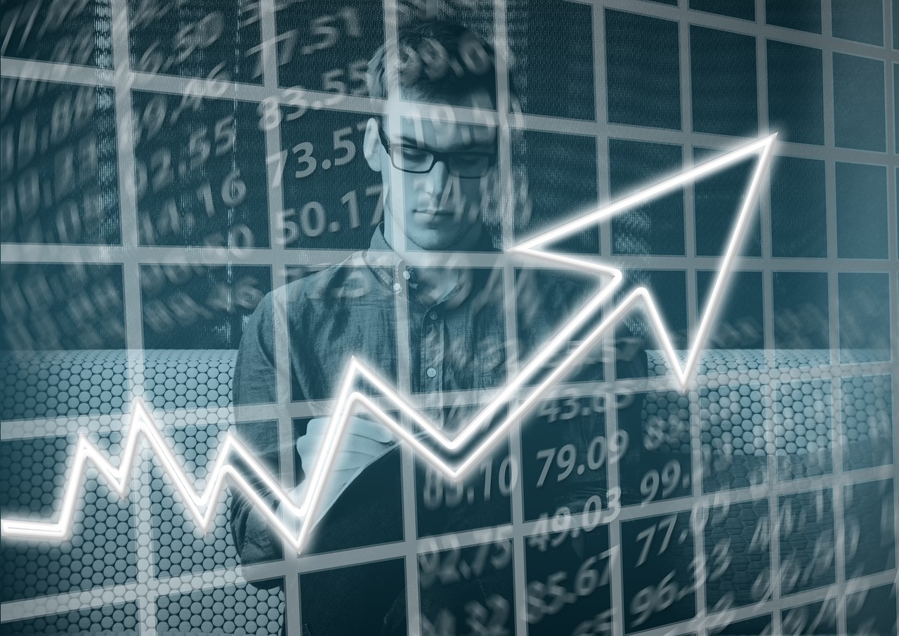 電信業7月份營業收入:中華175.2億元、EPS 0.41元 遠傳71.92億元、EPS0.29元 262 電信業7月份營業收入:中華175.2億元、EPS 0.41元 遠傳71.92億元、EPS0.29元 261