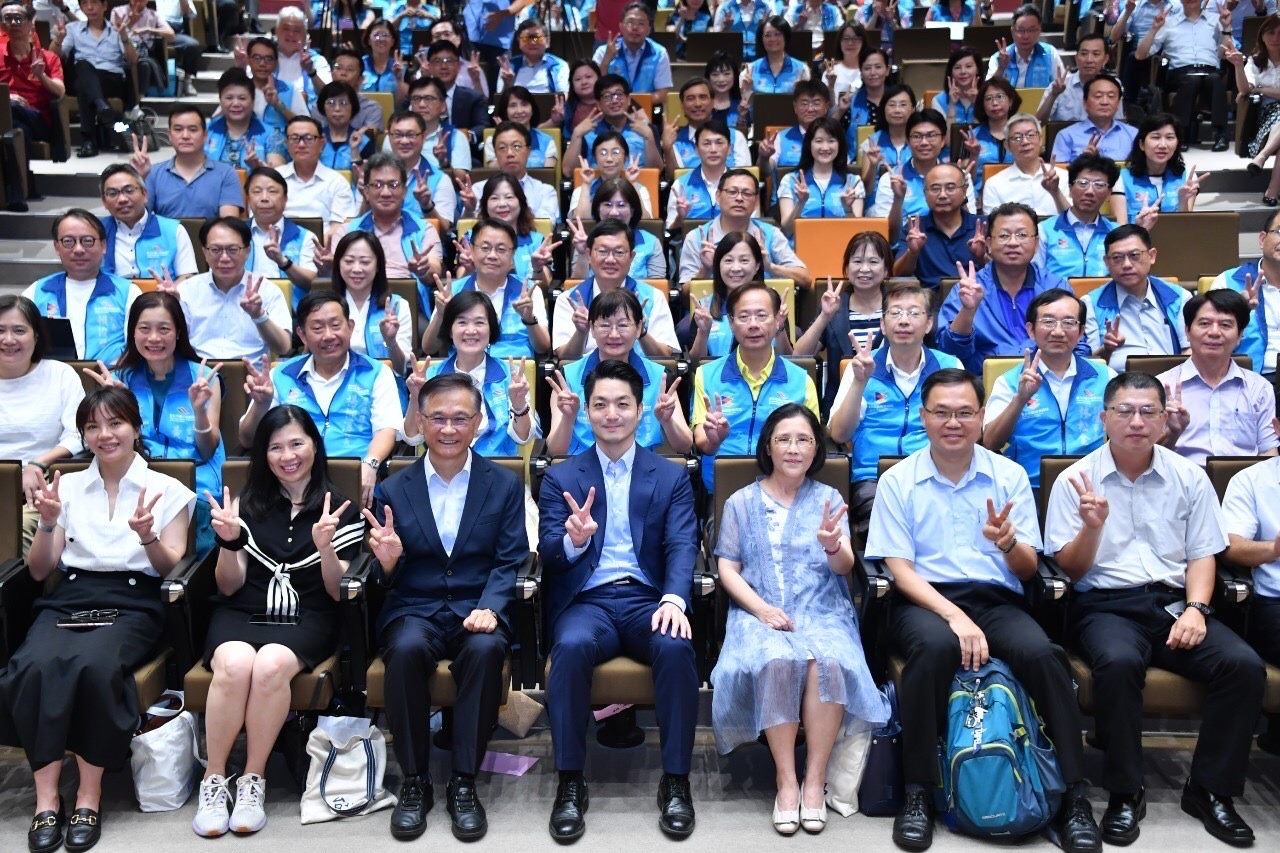 112學年度公私立國民小學校長會議 蔣萬安籲交安教育從學校做起