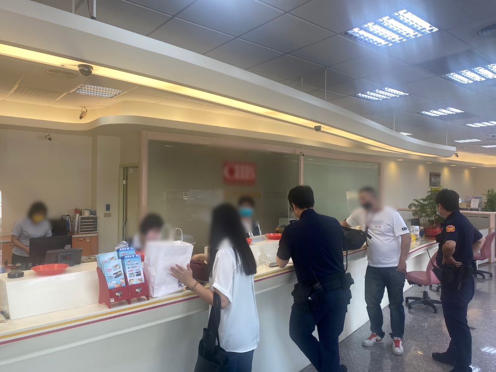 異常提領露餡     新莊警智逮3投資詐騙犯嫌
