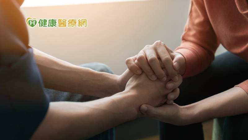 現代社會壓力日增 心理師完勝AI的4大關鍵