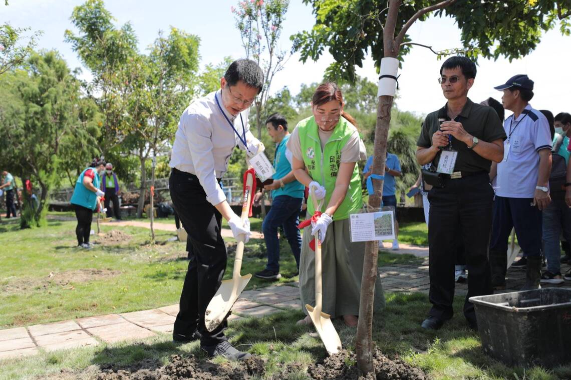 漾新聞|高市府攜手42社區植樹 啟動零碳綠生活