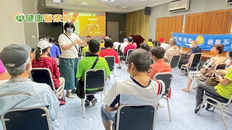 音樂治療帕金森:用歌唱克服語言與吞嚥困難