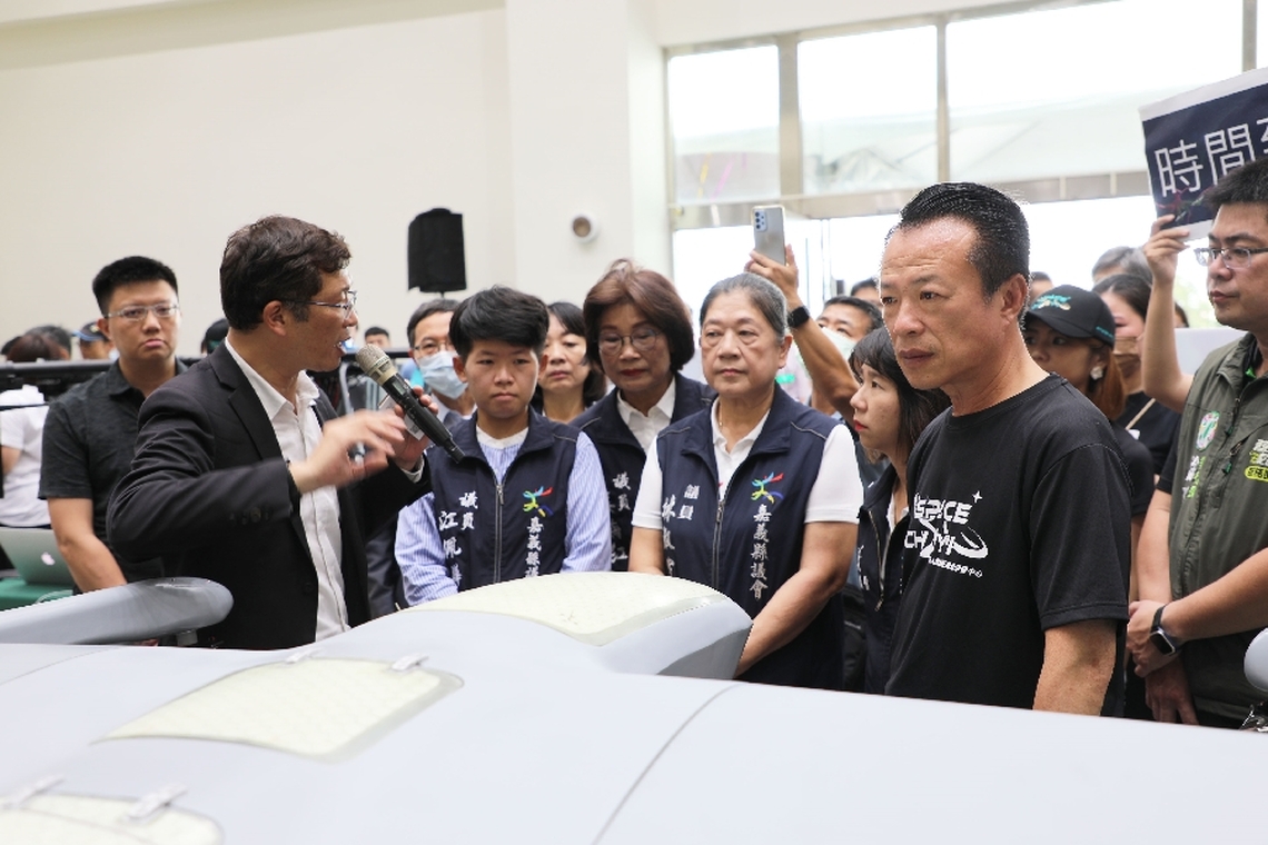 2023無人機日在嘉義!翁章梁縣長攜手產學簽訂培育人才合作備忘錄