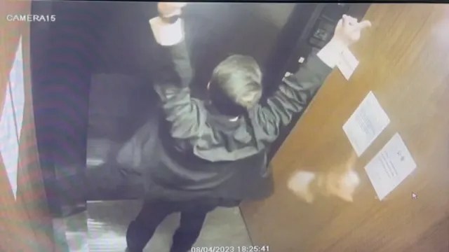 士林保全趁住戶躲「卡努」颱風進屋盜千萬現鈔 贓款送女友誆傭兵特殊任務報酬 72 115 1 | 社會 社會 記者爆料網