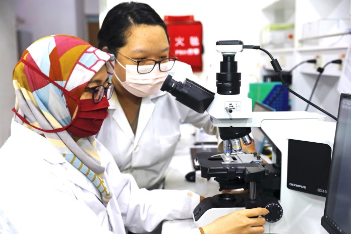 朝陽科大開設航機及職安學士後專班 培育跨領域人才接軌產業 65 02 | 校園 記者爆料網