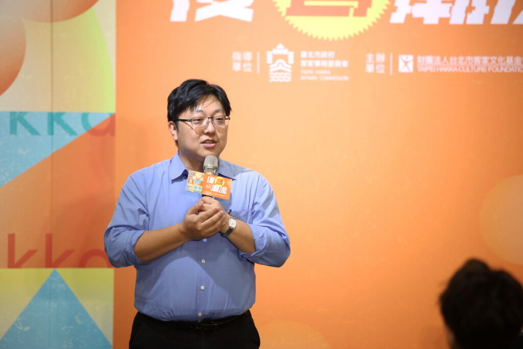 北市客委會主委徐世勲於復客潮流記者會致詞