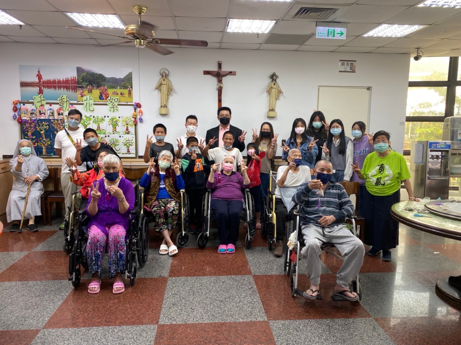 為偏鄉學童打造花蓮教育數位創生平台 五百戶科技到花蓮做公益