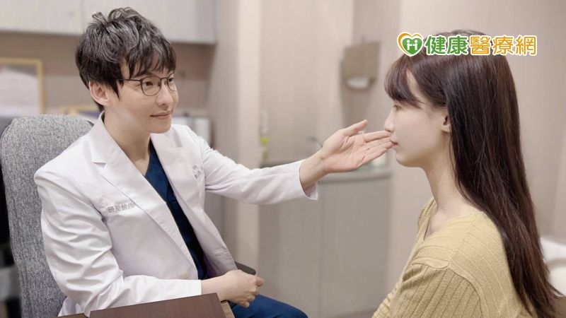 夏天危肌四伏!臉部泛紅、出油、狂冒痘該怎麼辦?