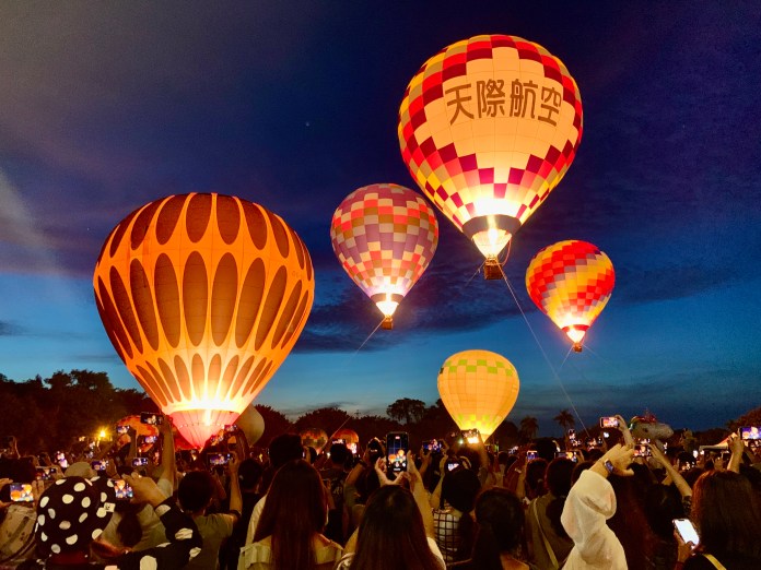 石岡熱氣球嘉年華9/1登場 造型氣球風箏搶先亮相 93 9月1日登場 | 美食旅遊 美食旅遊 記者爆料網