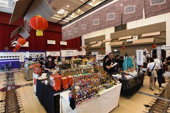 「體驗彰化-美食伴手禮展」進軍台中中友百貨 消費滿199元送限量好禮