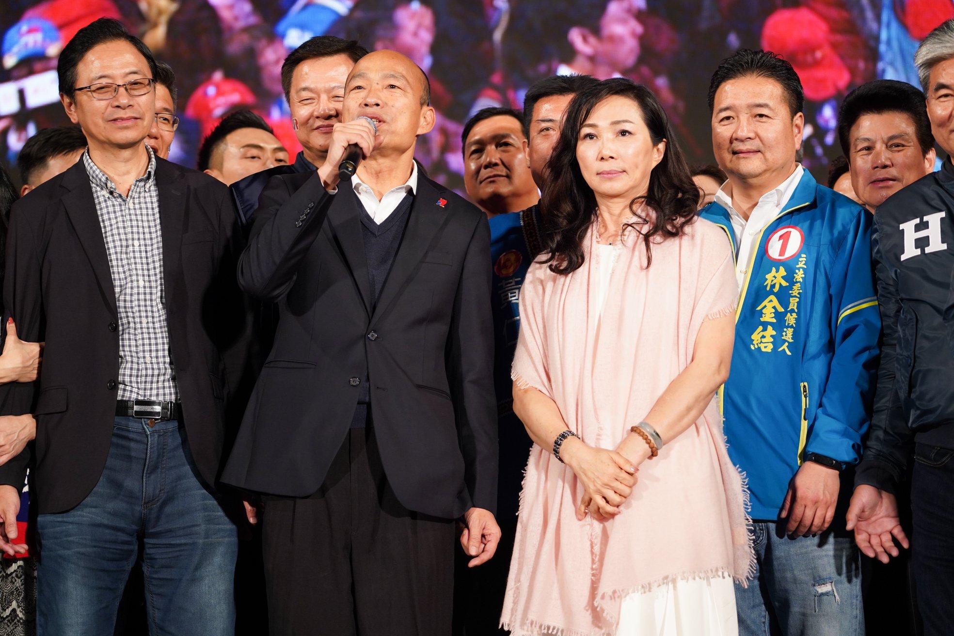 傳郭台銘找李佳芬當副手,韓辦、李佳芬雙雙駁斥。翻攝韓國瑜臉書