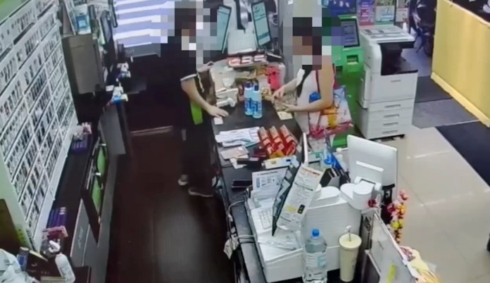 超商2度遭竊 女毒蟲落網辯稱吃藥意識模糊犯案 73 213 5 | 社會 社會 記者爆料網