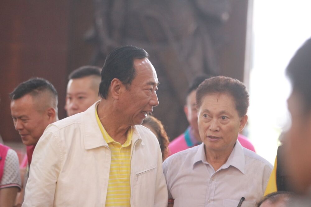 桃園廟口開講突遇雷響 郭台銘：對正義有所呼喚 265