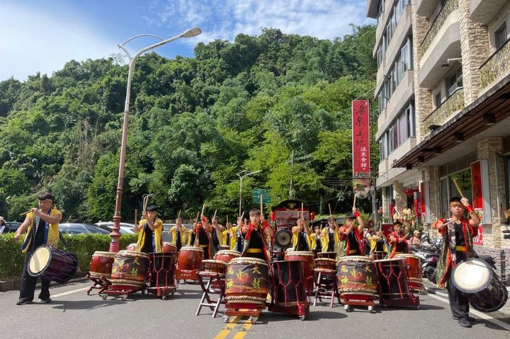 關子嶺夏日山車祭 消費集點抽電動機車.住宿券