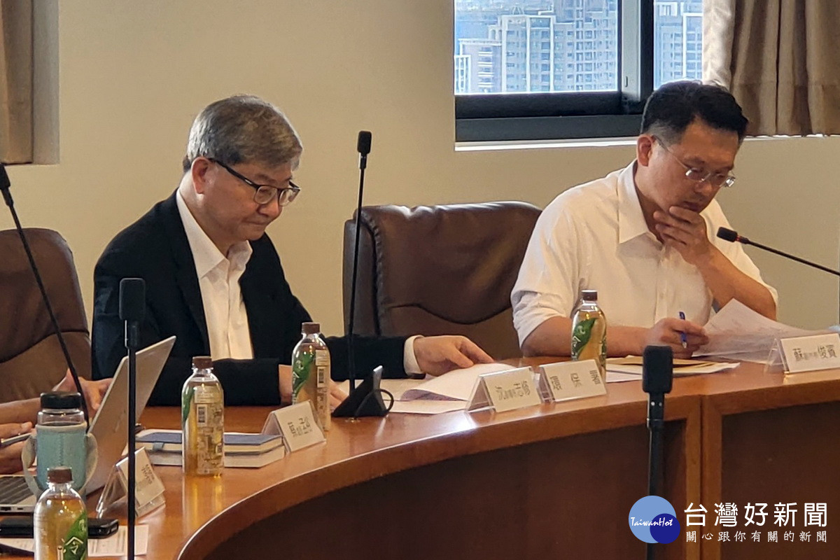 桃園市副市長蘇俊賓出席行政院院會討論《道路交通安全基本法》，呼籲納入噪音管制。<br /><br /> 