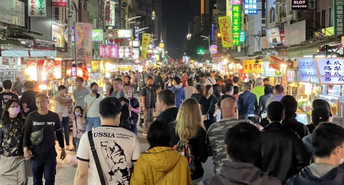高雄迎接下半年開唱 演唱會經濟再動!擴大商業對接 第一波公佈商圈夜市券造福歌迷