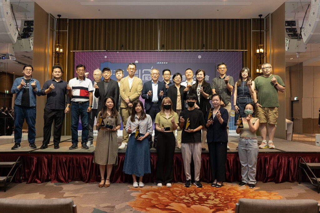 出席貴賓、評審團及得獎者大合影