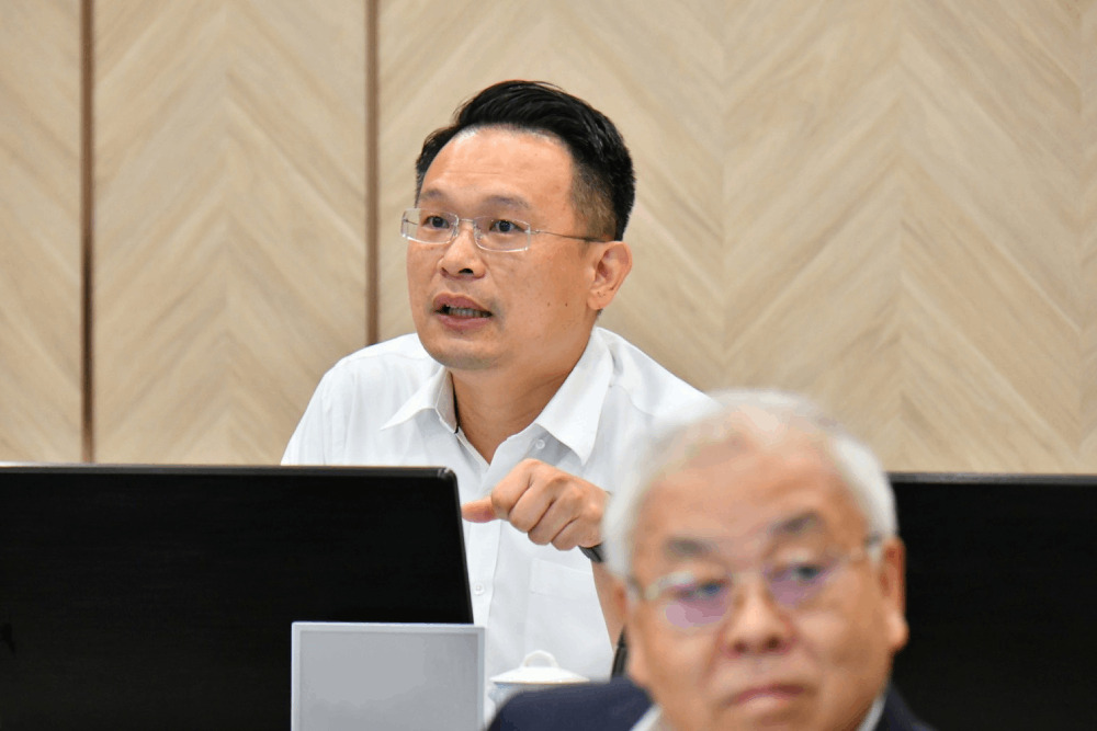 蘇俊賓籲噪音、改裝車納入交通法規 中央最快年底通過法源 280 蘇俊賓籲噪音、改裝車納入交通法規 中央最快年底通過法源 279
