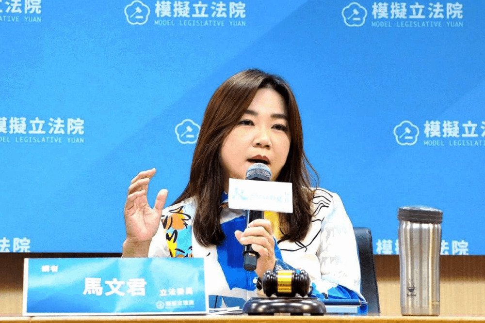 查獲美櫻桃22批農藥超標不敢禁 馬文君批食藥署得罪不起美國人 310 查獲美櫻桃22批農藥超標不敢禁 馬文君批食藥署得罪不起美國人 309
