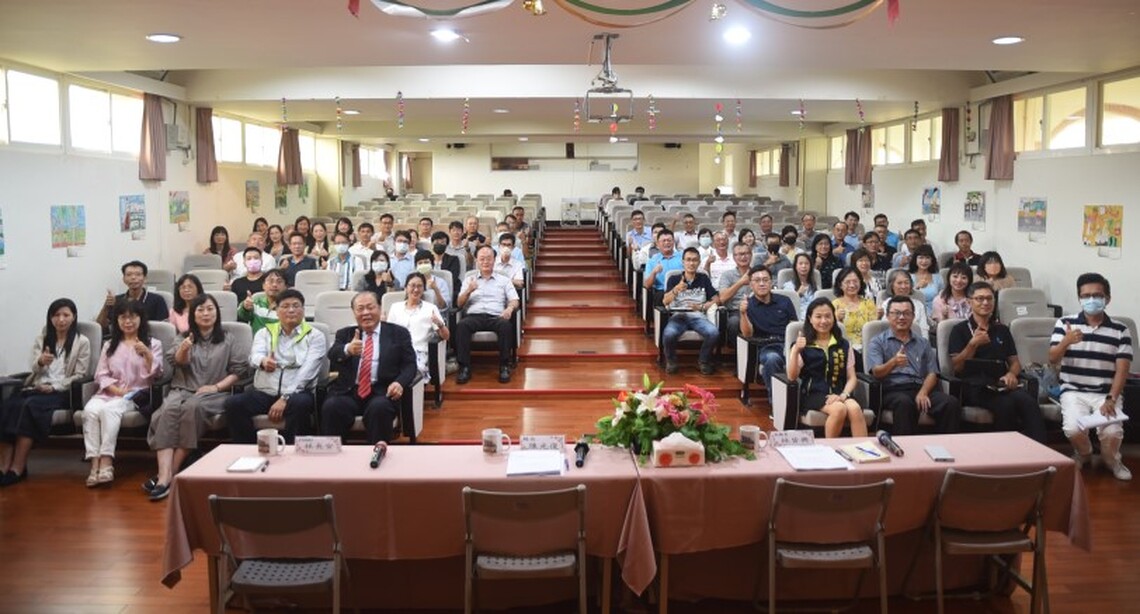 國中小校長會議 陳光復鼓勵學校多元學習 激發孩子無限潛能