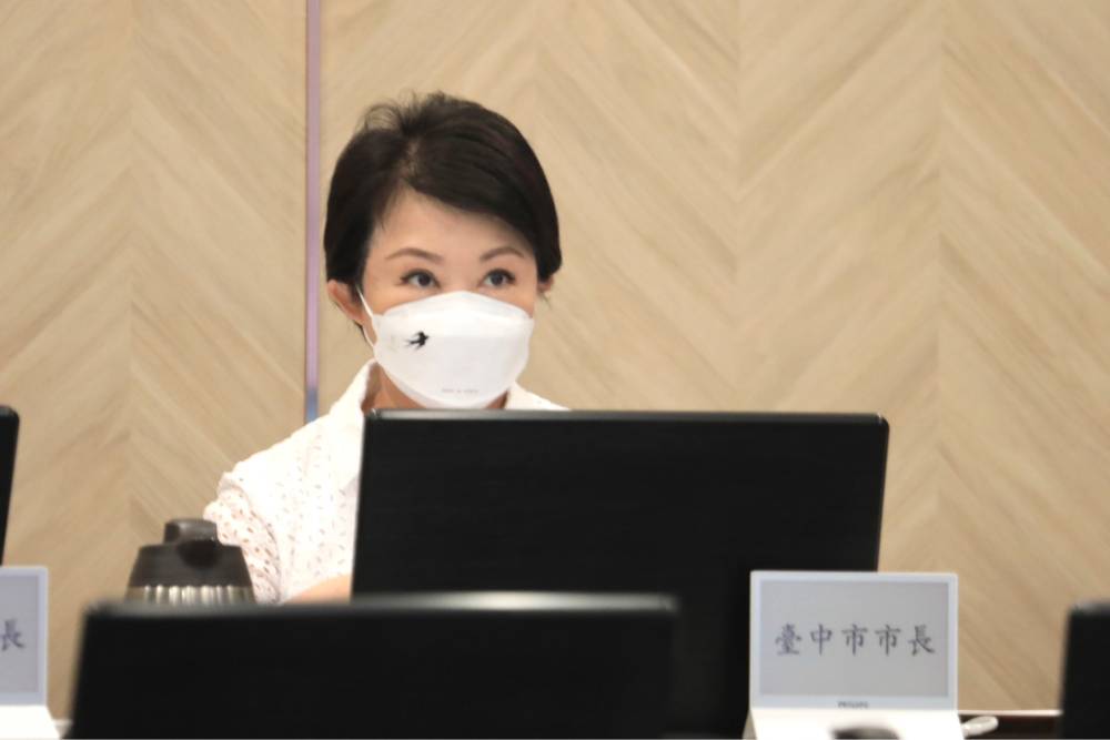 侯中部整合力不足?盧秀燕:穩定民心勿嚇自己 298 侯中部整合力不足?盧秀燕:穩定民心勿嚇自己 297
